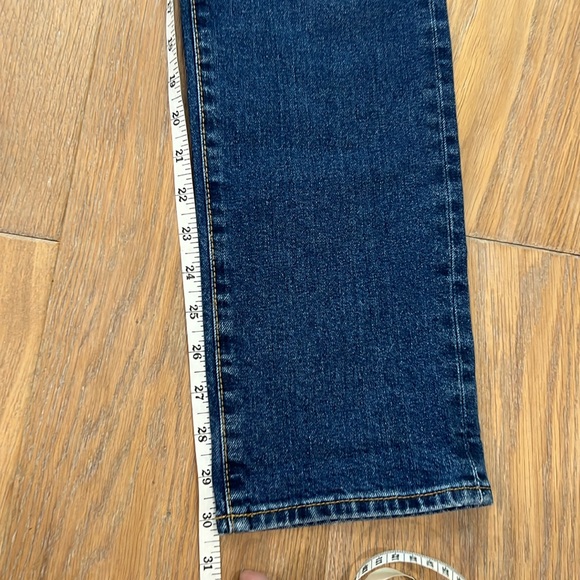 Guess Slim Straight High Rise 28 NWOT - Picture 7 of 9
